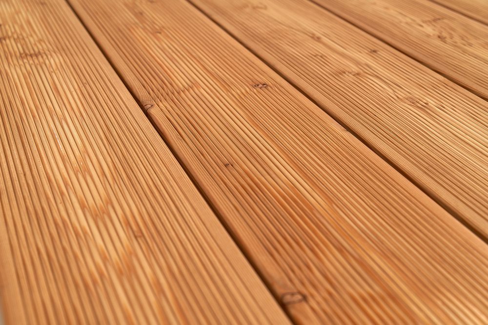 Siberian Larch Wood Guide: Properties, Durability & Uses