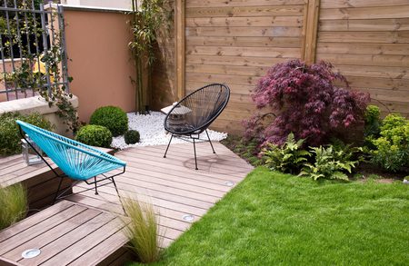 Small modern garden decking