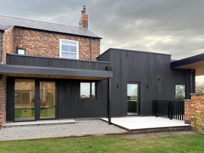 Thermo Ayous Black Cladding 2