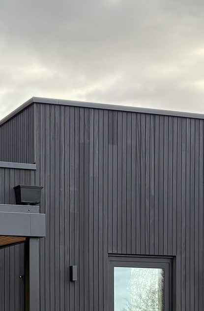 Thermo Ayous Black Cladding 3