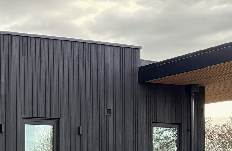 Thermo Ayous Black Cladding 4
