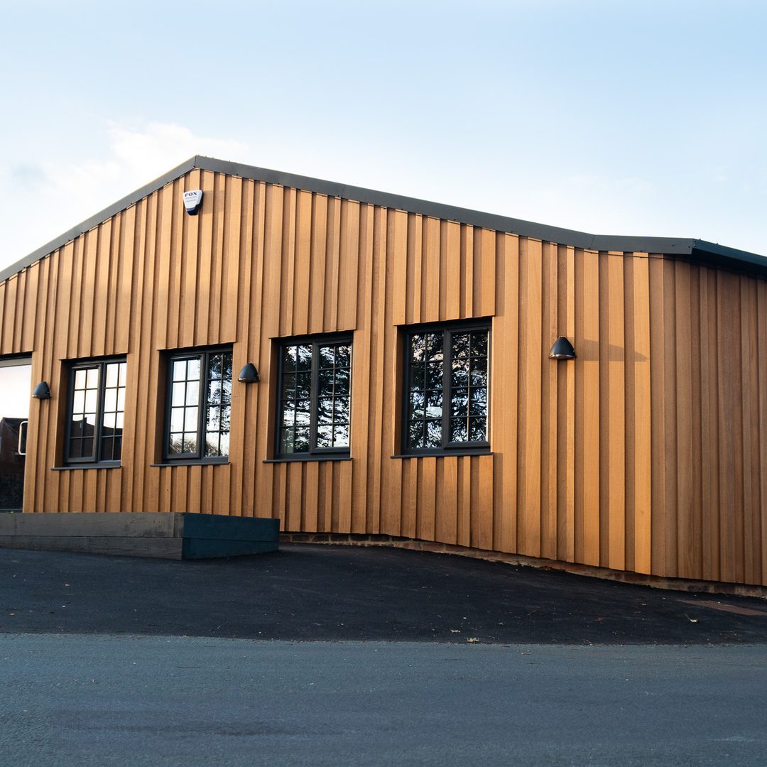 Rumous Cladding Pre-Finished, Random-Width Thermo-Ayous Cladding Project