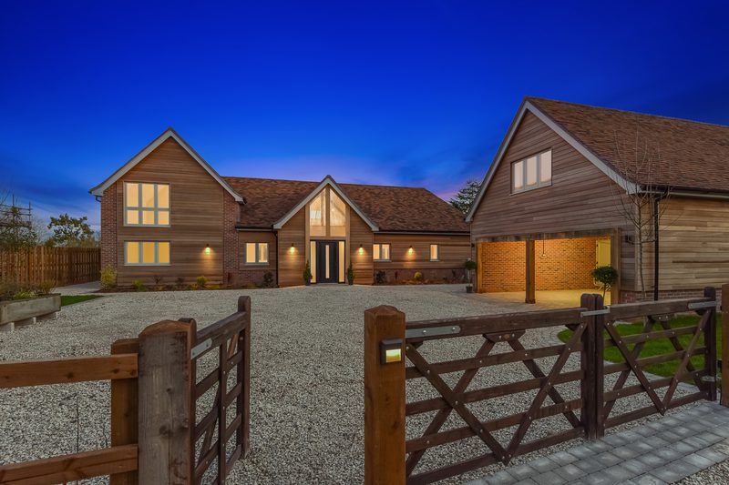 UK Signature Homes Ayous2