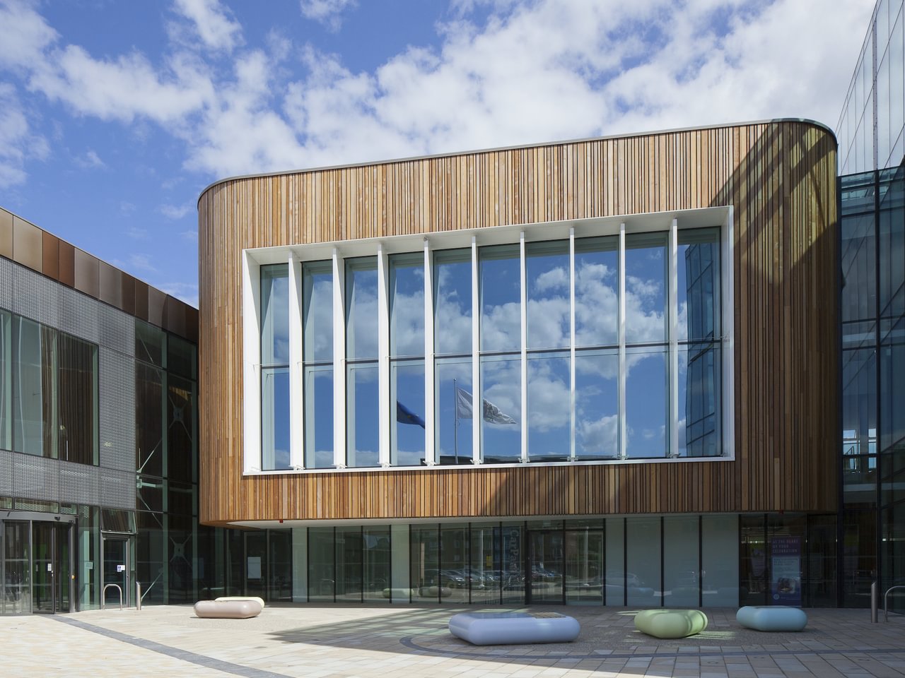 Rainscreen 'Splayed' Open External Timber Cladding