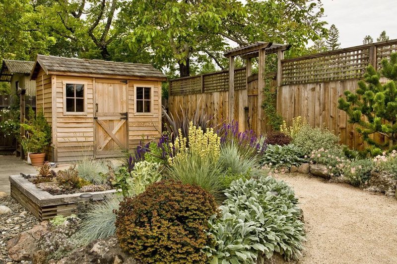 Garden shed cladding feather edge