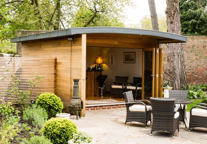 Western Red Cedar Bar Garden Room 2