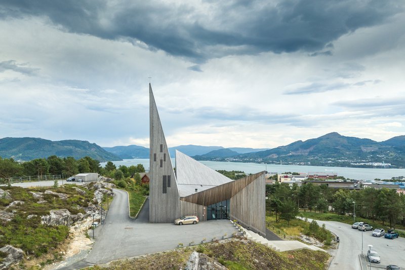 The Best Types of Exterior Wood Cladding: Your Options