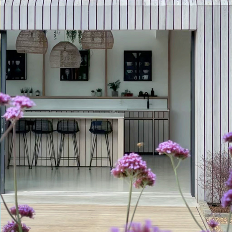 Grey ‘Weathered’ Cedar & Larch Wood Cladding: Design Trend