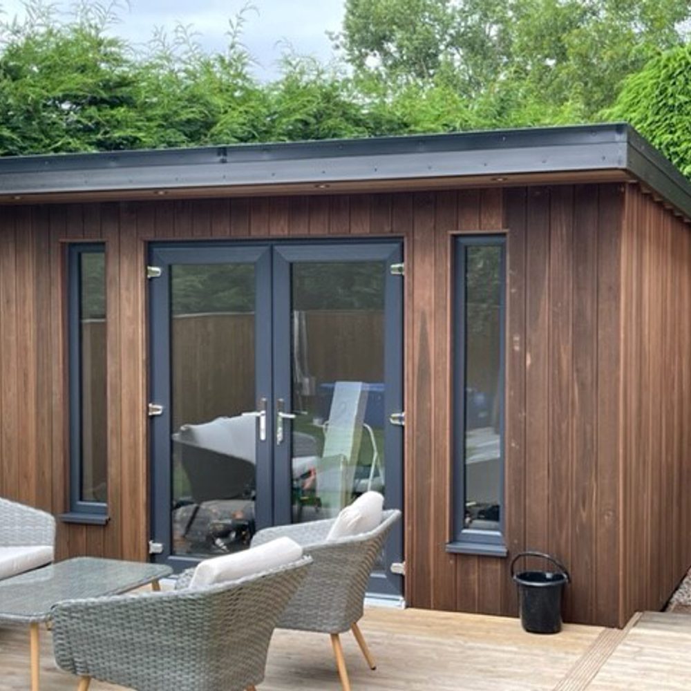 Secret Nail Cladding Thermo-Tulipwood CAMBIA® Vertical Shadow Gap Secret Nail Cladding